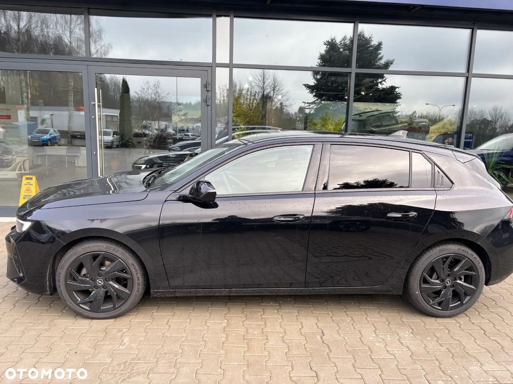 Opel Astra 1.2 T GS S&S - 4