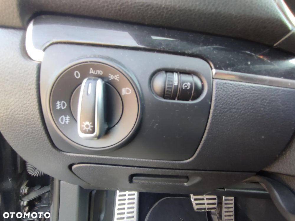 Volkswagen Golf 2.0 GTI DSG - 19