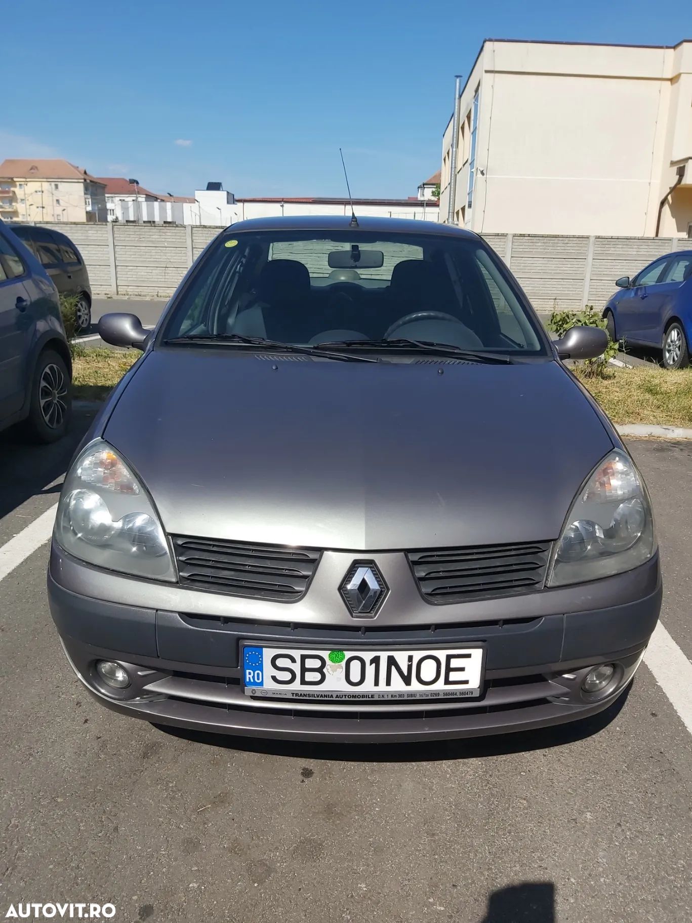 Renault Clio Bicorp 1.4 Expression - 1