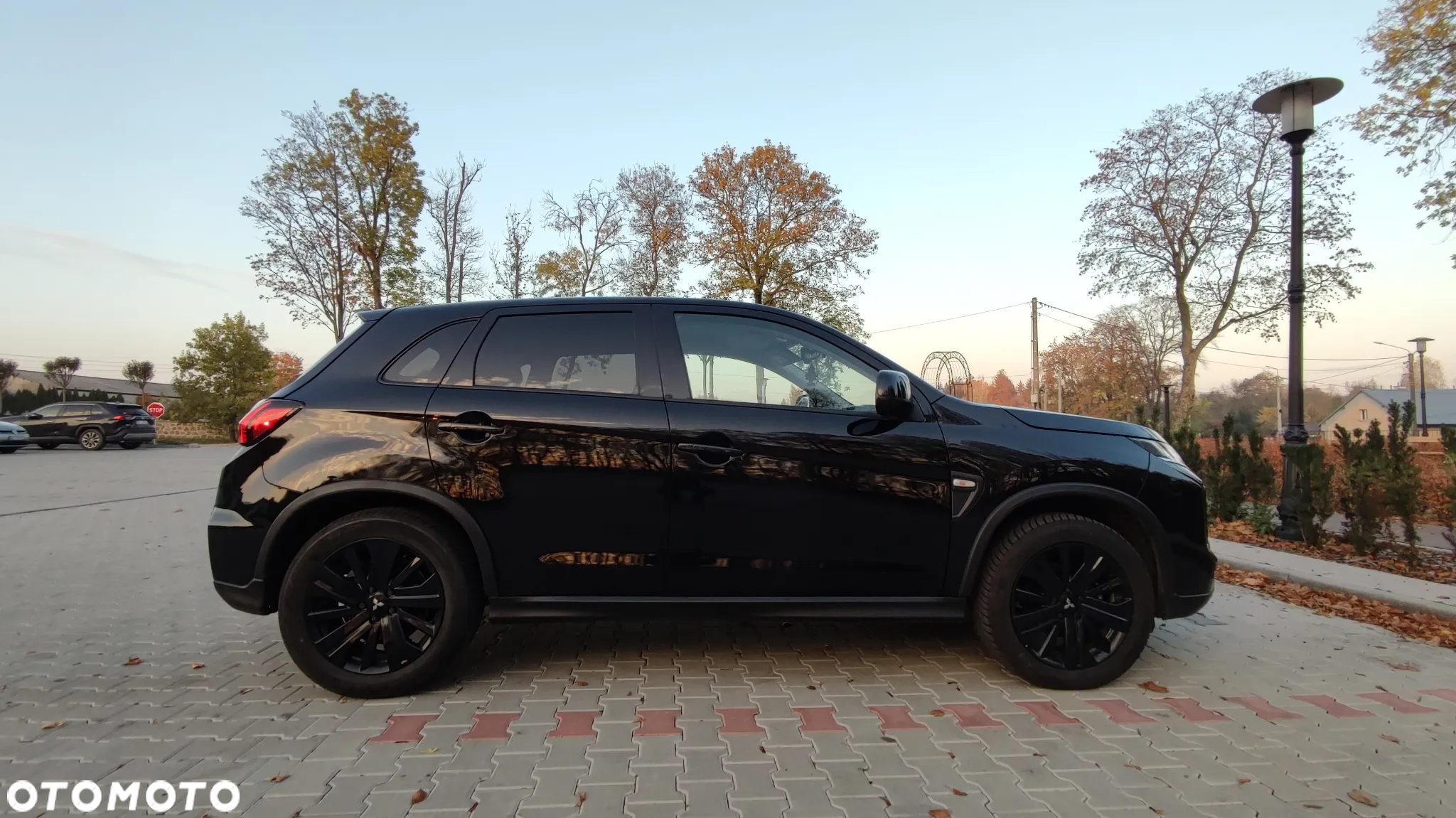 Mitsubishi ASX - 4