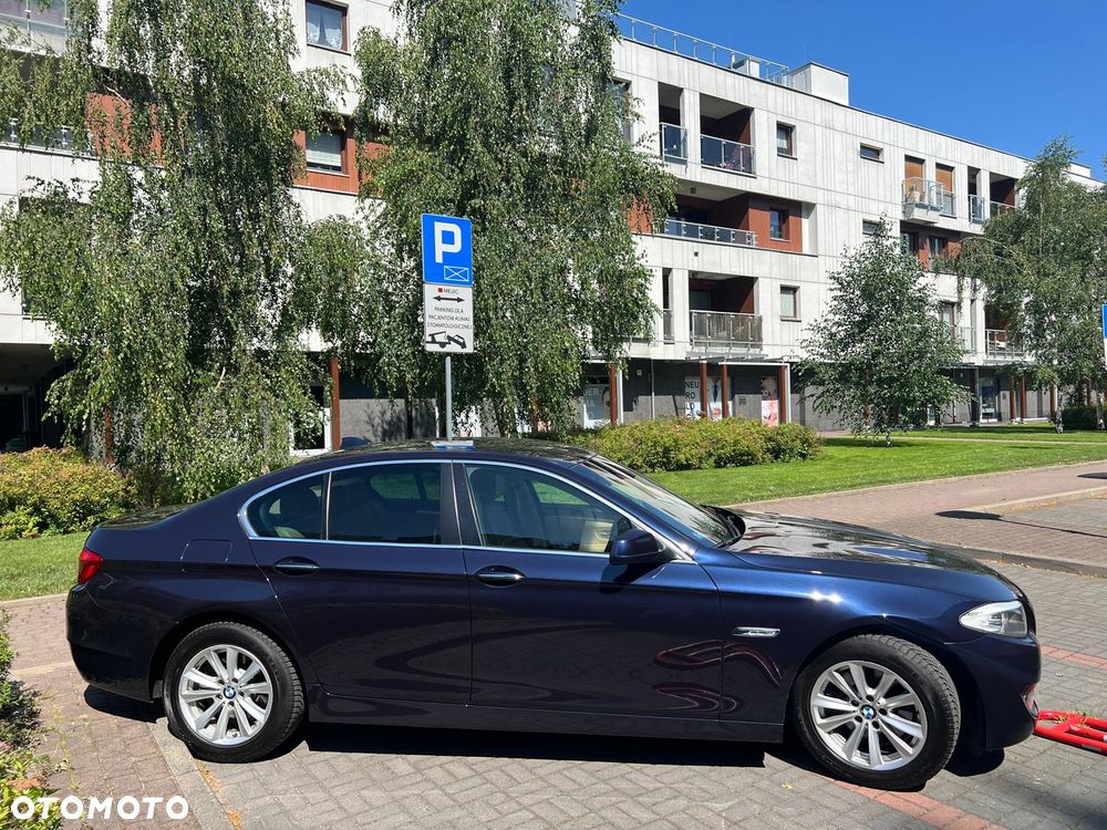BMW Seria 5 520d - 5