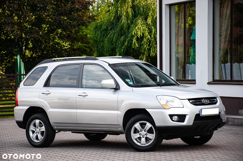 Kia Sportage 2.0 Tour - 12