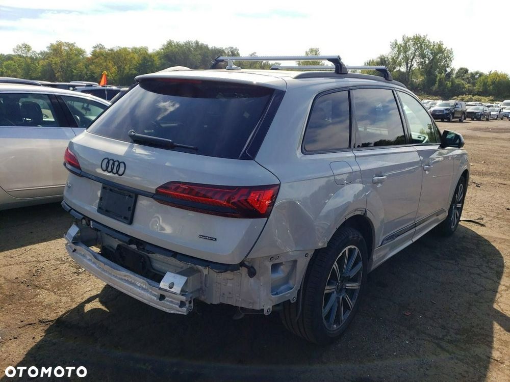 Audi Q7 2024 photo 4