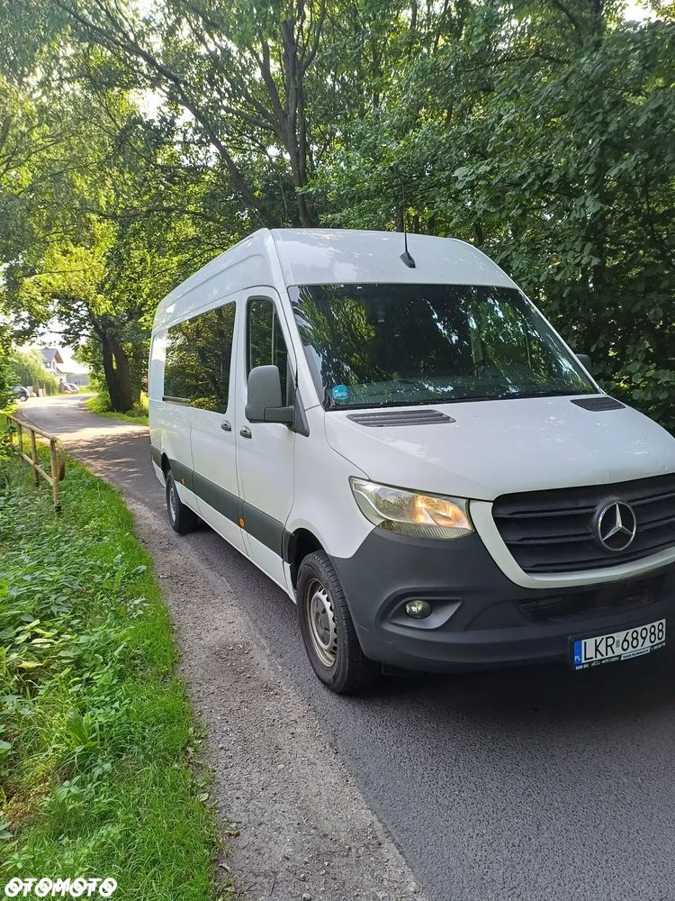 Mercedes-Benz Sprinter - 4