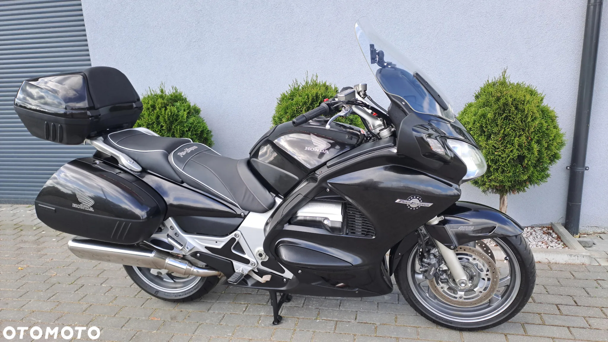 Honda ST - 2