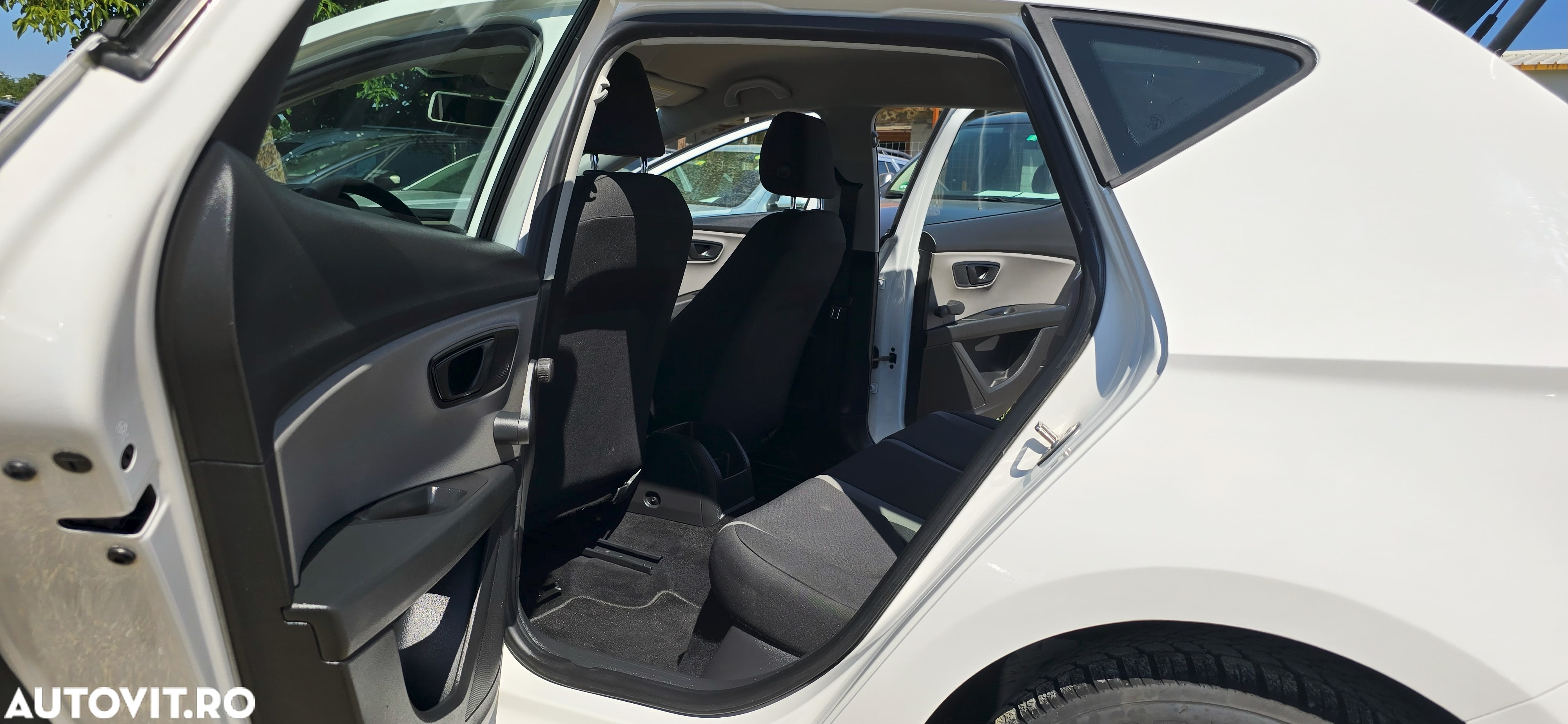 Seat Leon 1.6 TDI Reference - 12