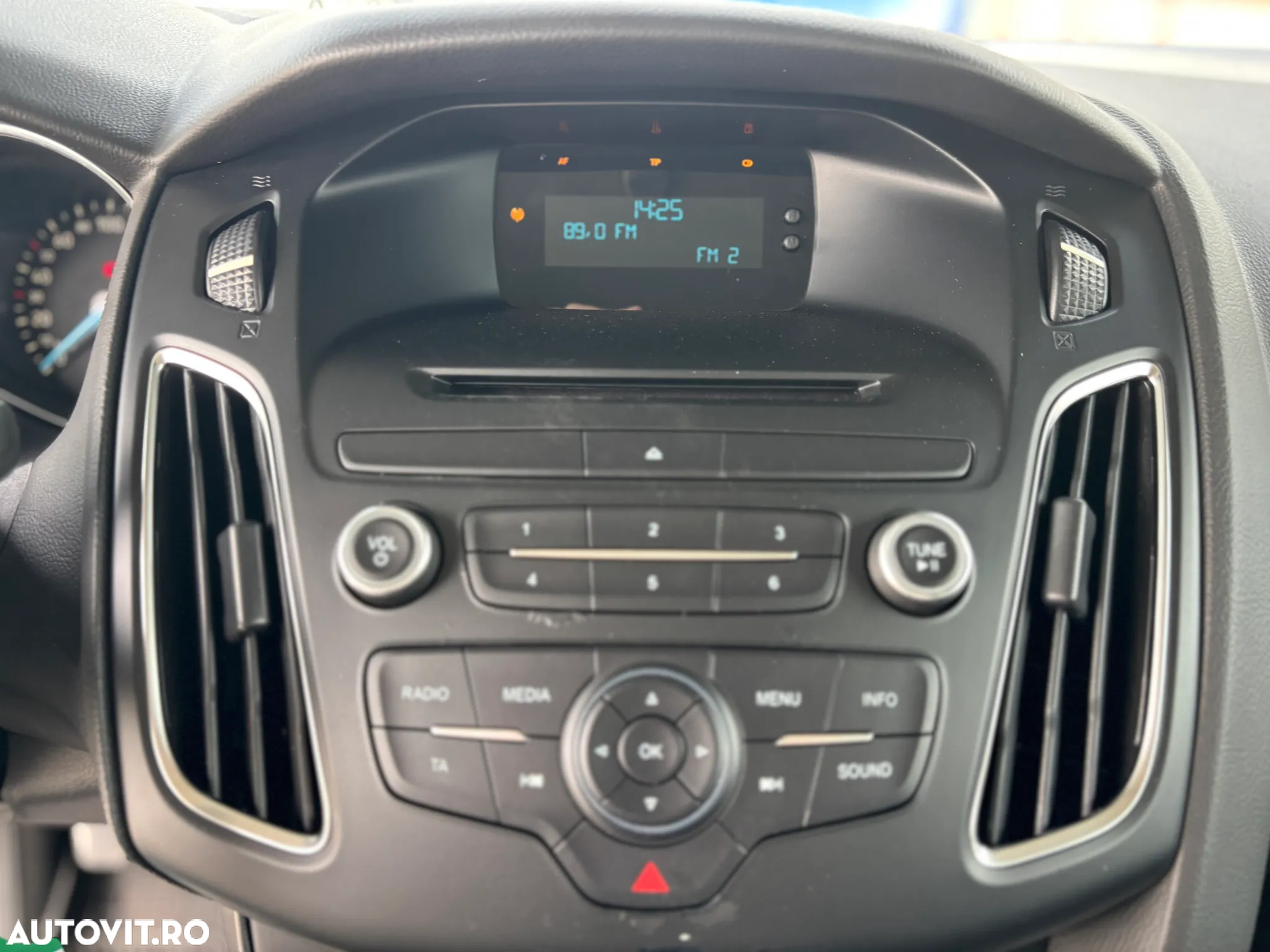 Ford Focus 1.5 TDCi Trend - 21
