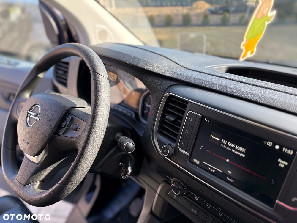 Opel Vivaro - 18