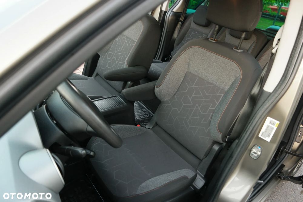 Peugeot Partner - 25