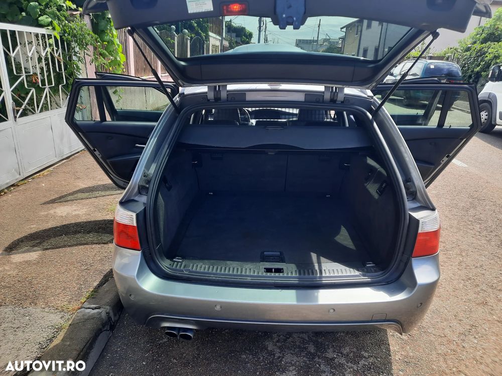 BMW Seria 5 525d Aut. - 4