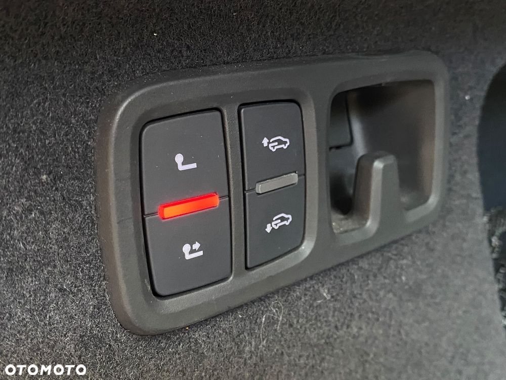 Audi RS Q8 TFSI mHEV Quattro Tiptronic - 25