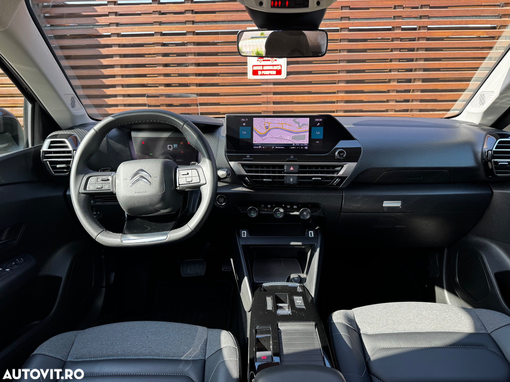 Citroën C4 1.2 PureTech S&S EAT8 Shine - 16