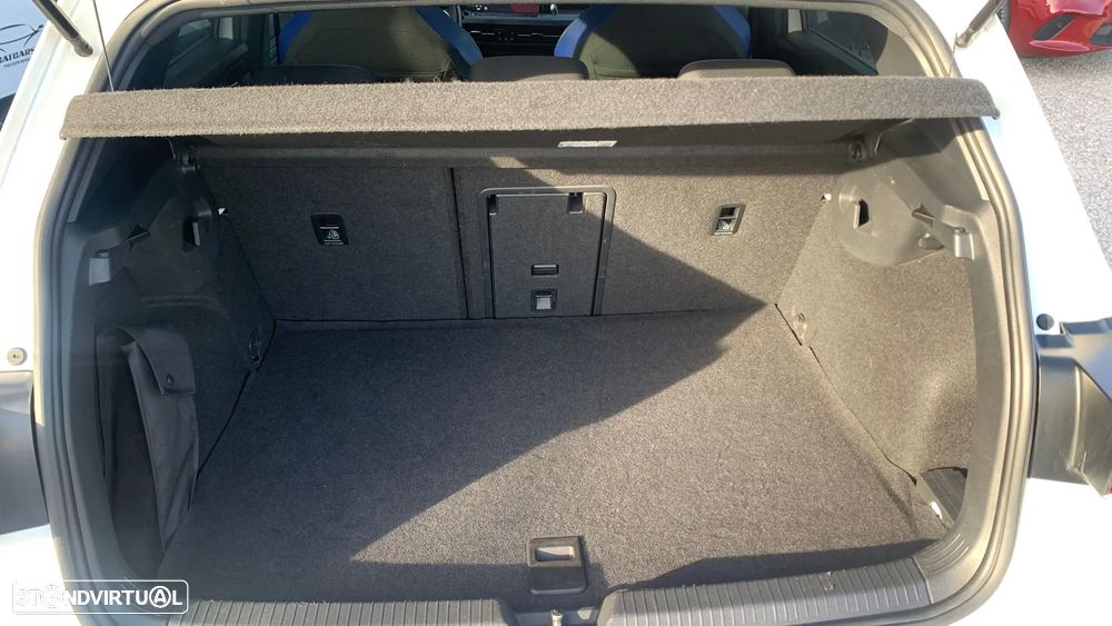 VW Golf 1.4 TSI GTE DSG - 26