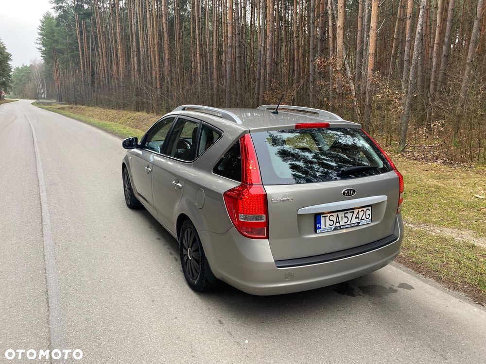 Kia Ceed 1.6 CVVT Automatik Spirit - 8