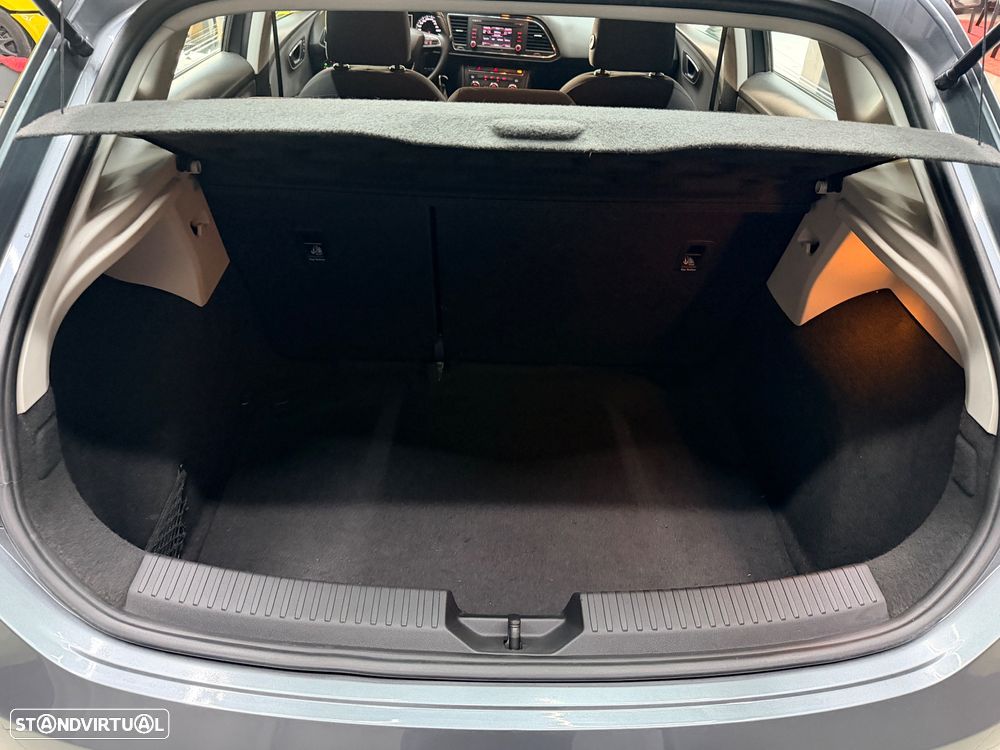 SEAT Leon 1.6 TDI DPF S&S Style - 18