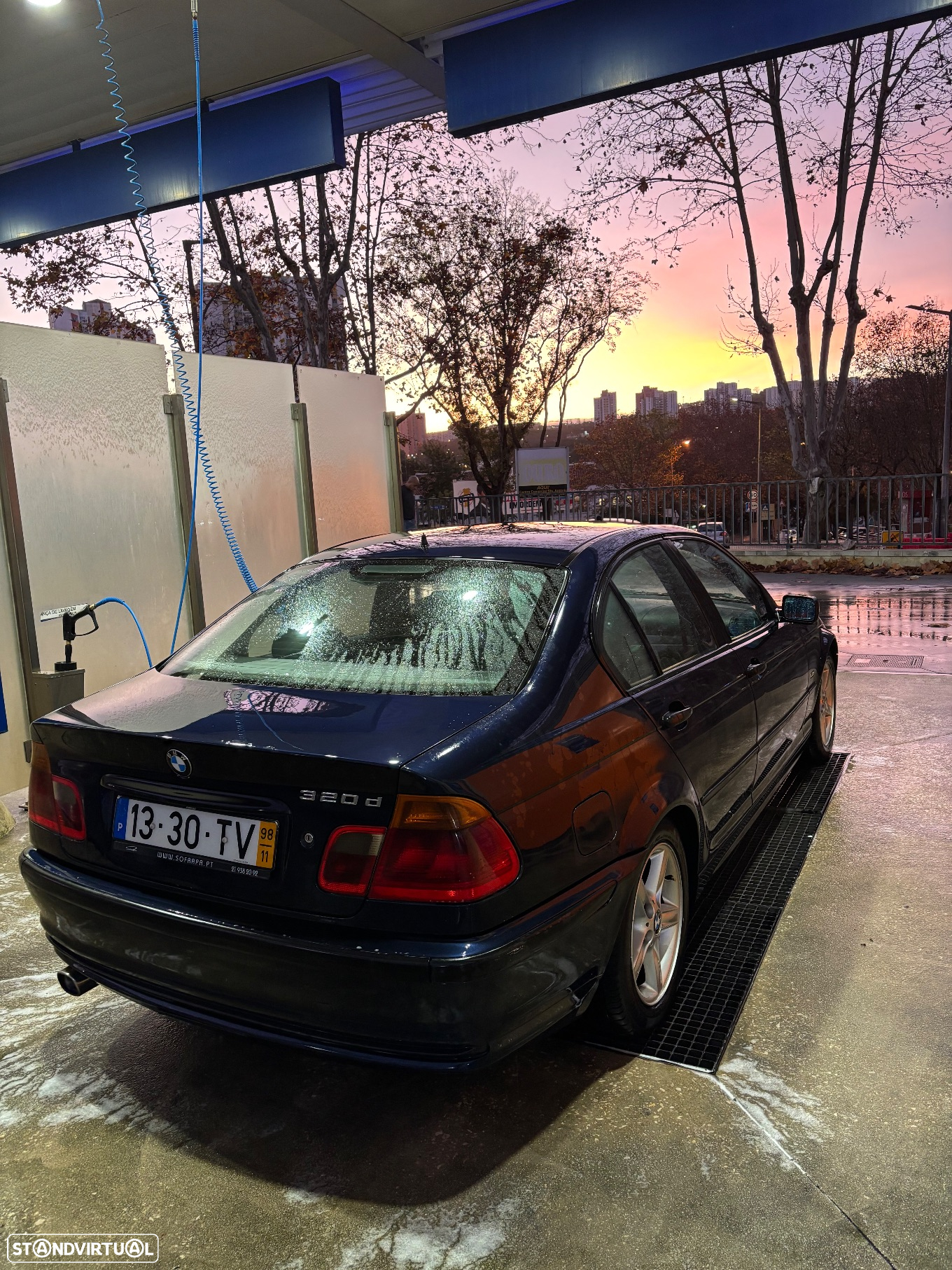 BMW 320 - 12