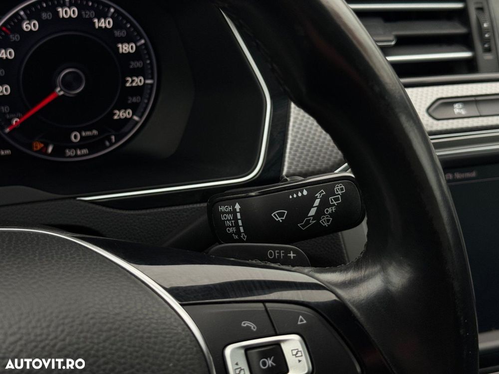 Volkswagen Passat Alltrack - 25