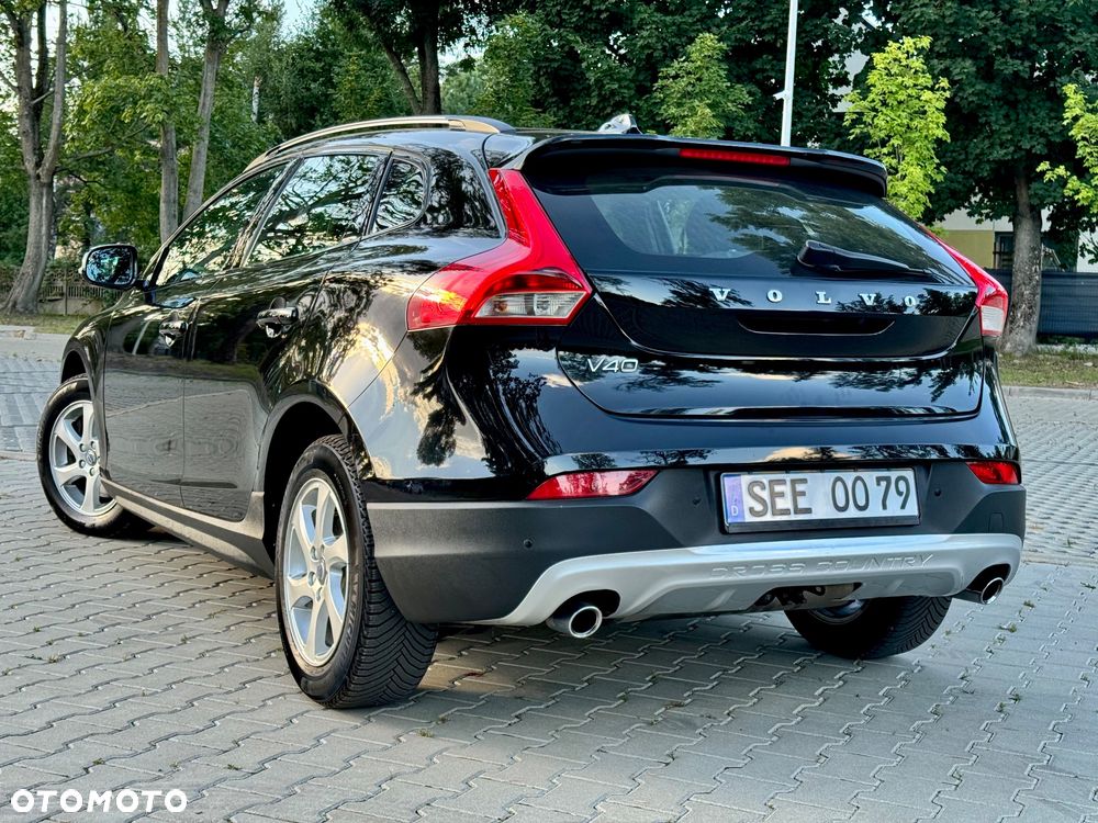 Volvo V40 Cross Country D3 Geartronic Summum - 19