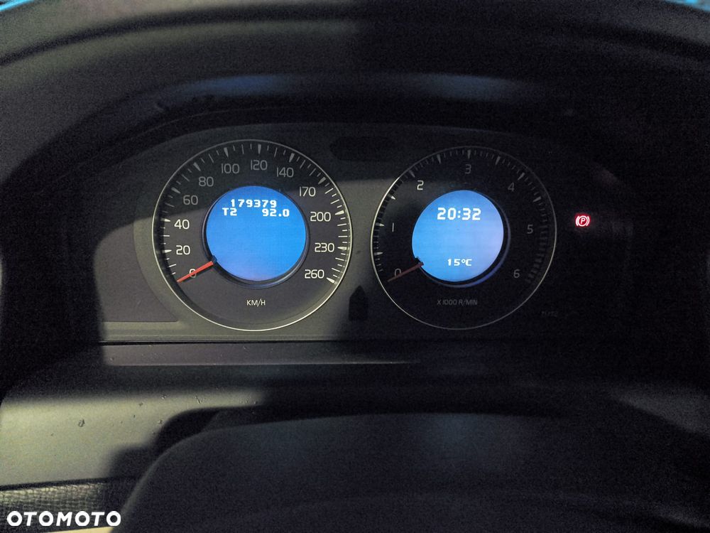 Volvo XC 60 D3 Kinetic - 9