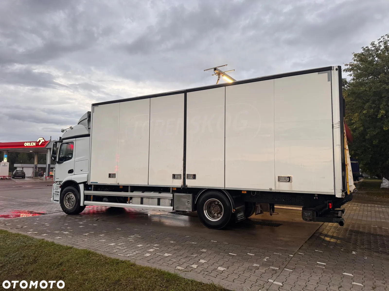 Mercedes-Benz Actros 1832 - 5