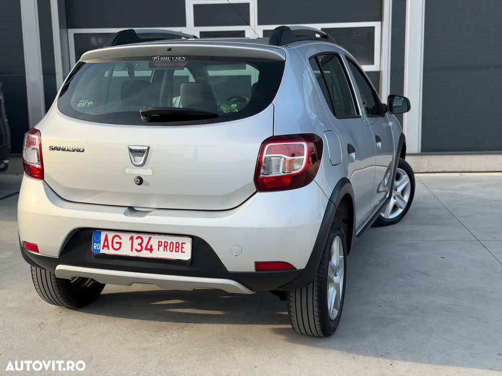 Dacia Sandero Stepway dCi 90 (S&S) Celebration - 4