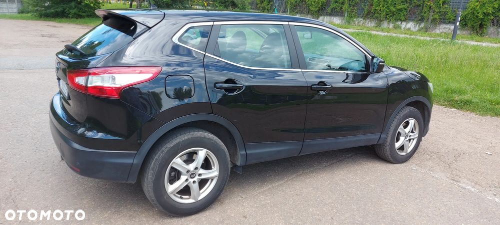 Nissan Qashqai 1.6 Acenta - 17