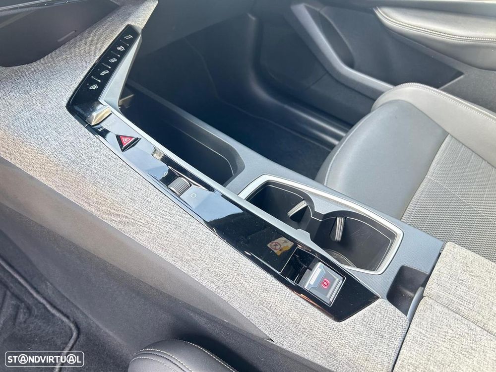 Peugeot 5008 Hybrid 145 e-DSC6 Allure - 20