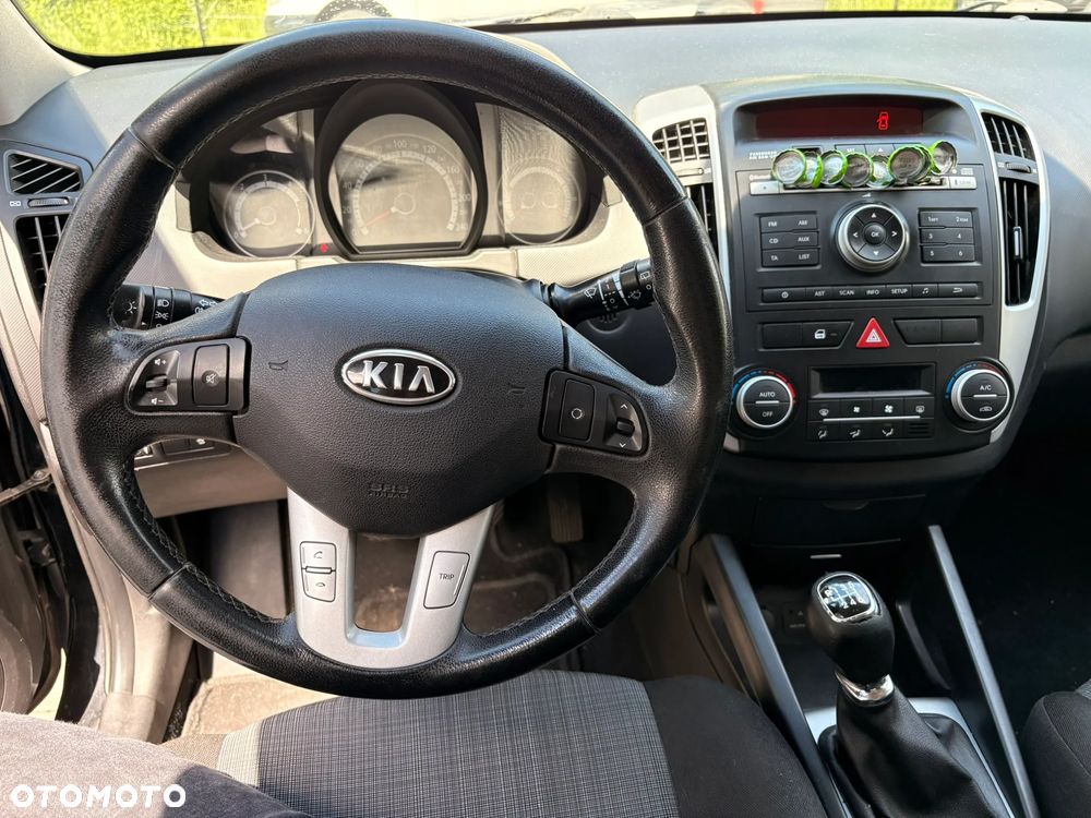 Kia Ceed 1.6 Crdi Optimum - 17