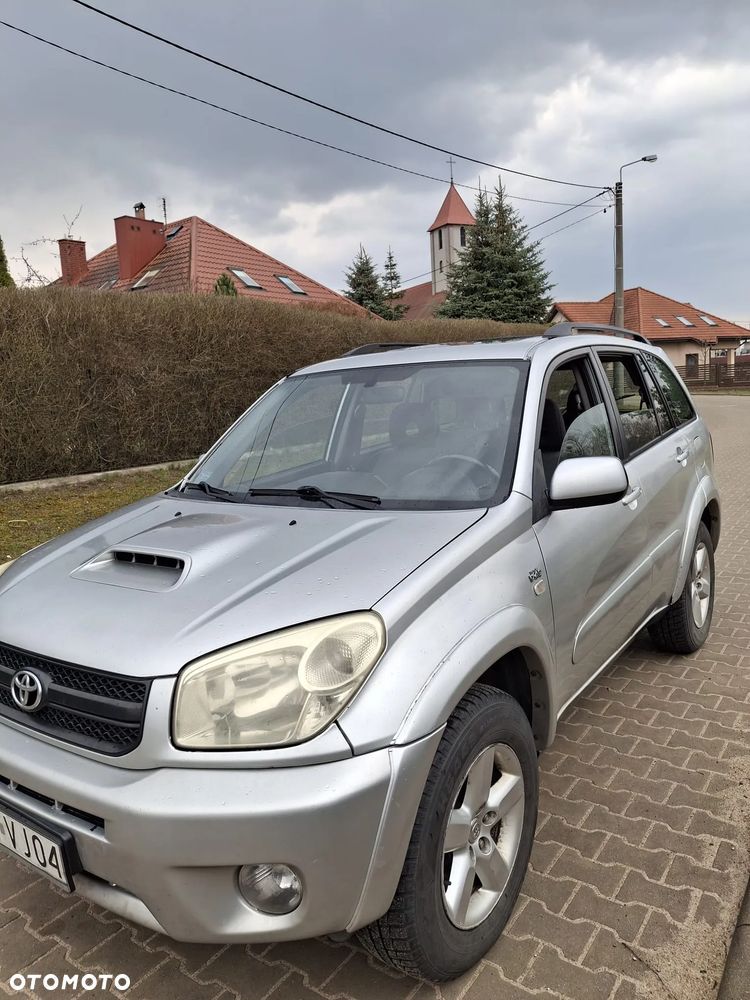 Toyota RAV4 2.0 D-4D 4x4 - 3