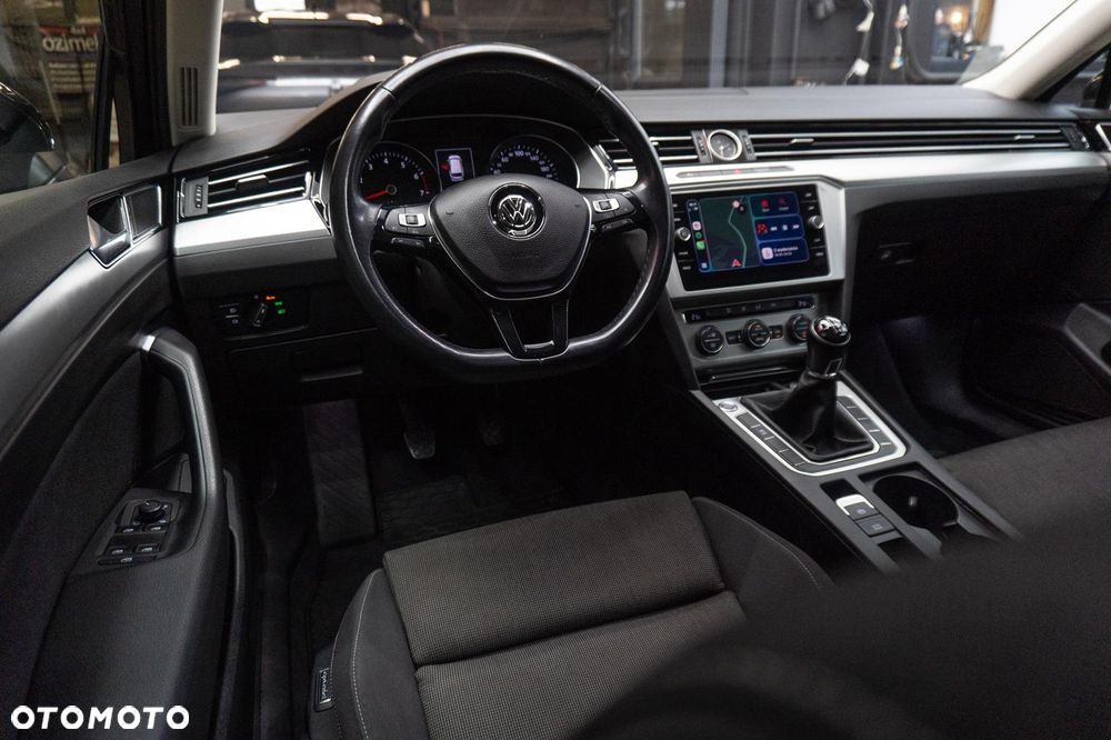 Volkswagen Passat 1.4 TSI BMT ACT Highline - 38