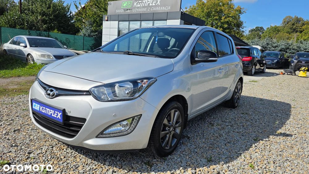 Hyundai i20 1.2 Fifa World Cup Edition - 1