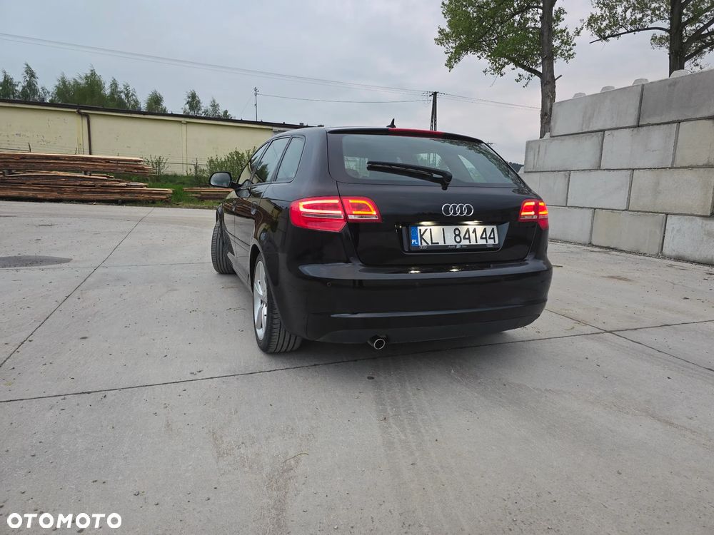 Audi A3 Sportback 1.6 S line Sportpaket (plus) - 6