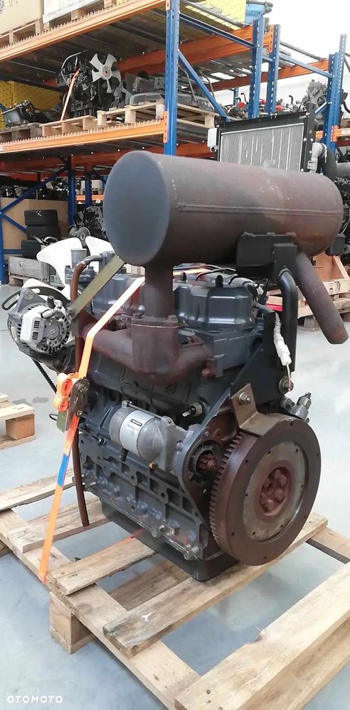 SILNIK KUBOTA V2203 - CL1305 35.9 kW 14552 netto - 5