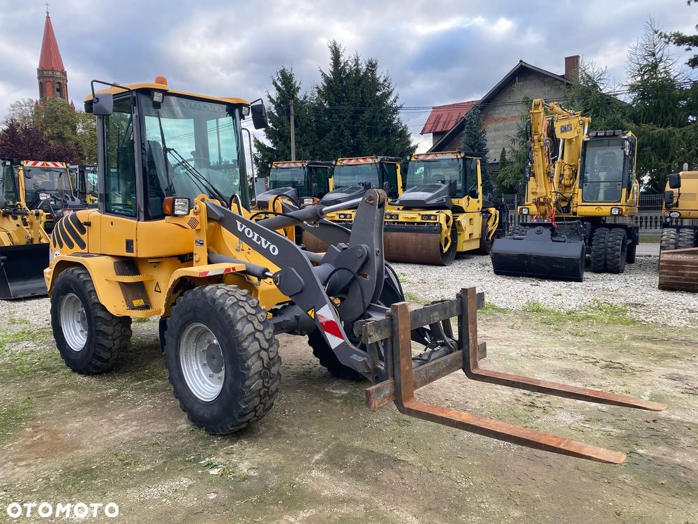 Volvo L30B PRO, 2013 ROK, 6600 MTH, ŁYŻKA OTWIERANA + WIDŁY, z NIEMIEC, SUPER STAN, - 9