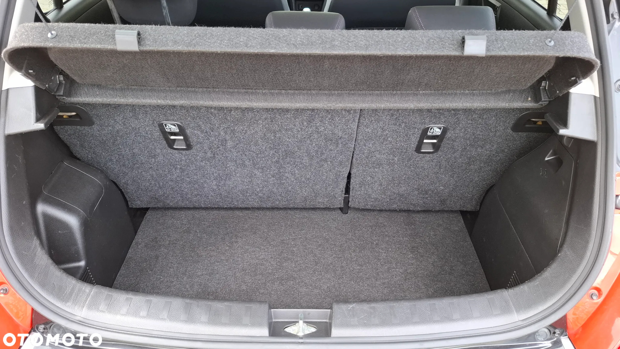 Suzuki Swift 1.2 Premium - 25
