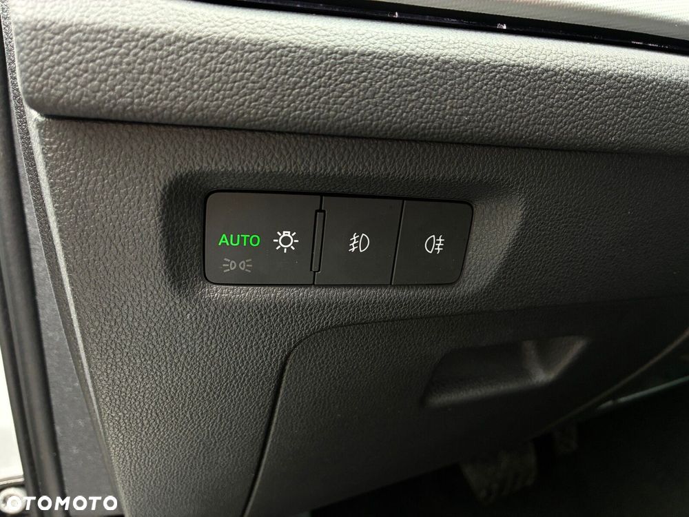 Skoda Octavia 2.0 TDI Style DSG - 28
