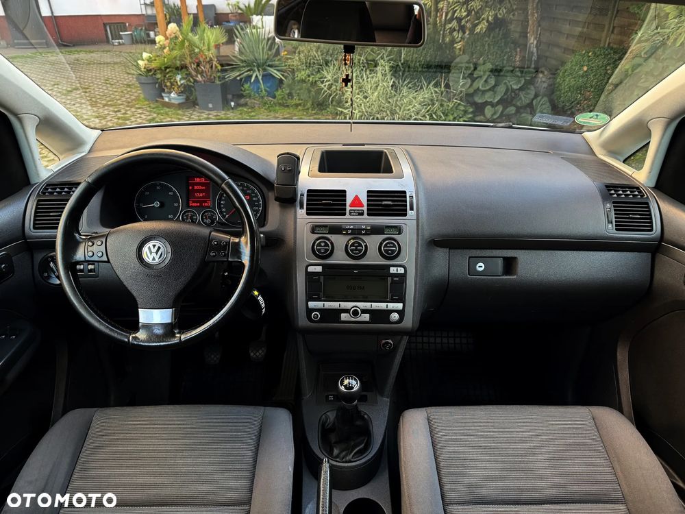 Volkswagen Touran 1.9 TDI Trendline - 19