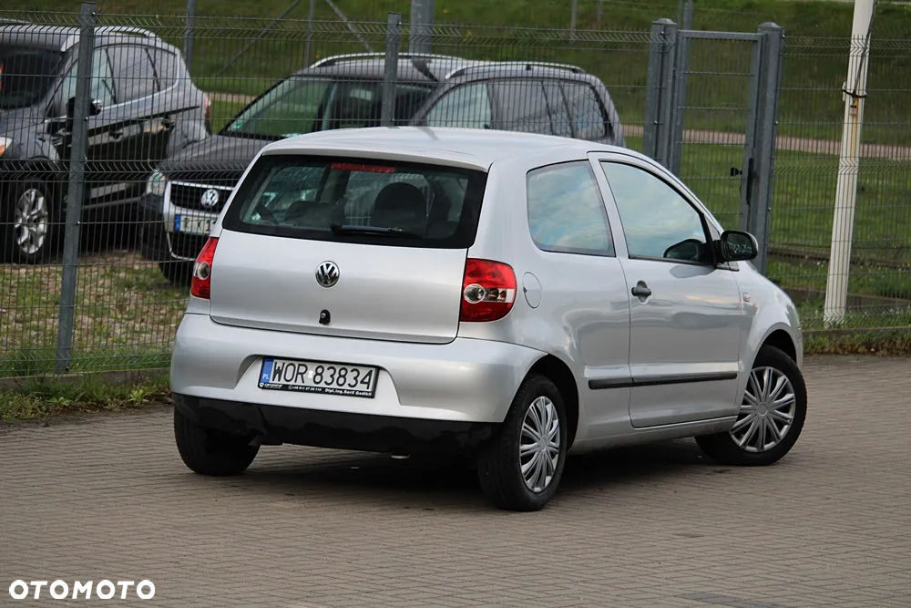 Volkswagen Fox - 10