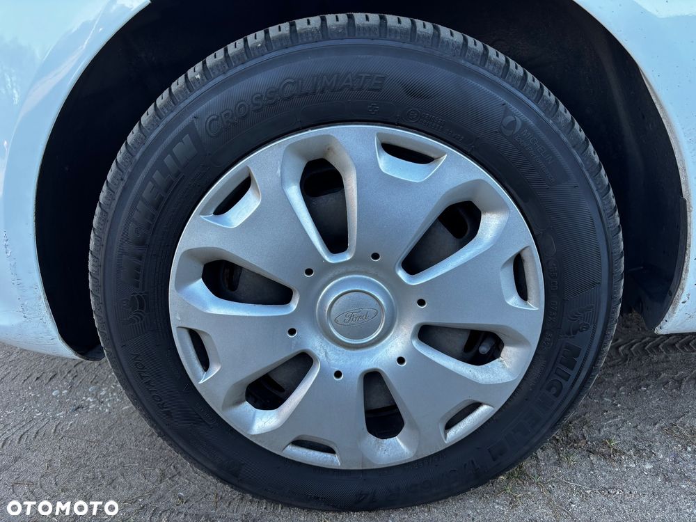 Ford Fiesta 1.25 Trend Edition - 19