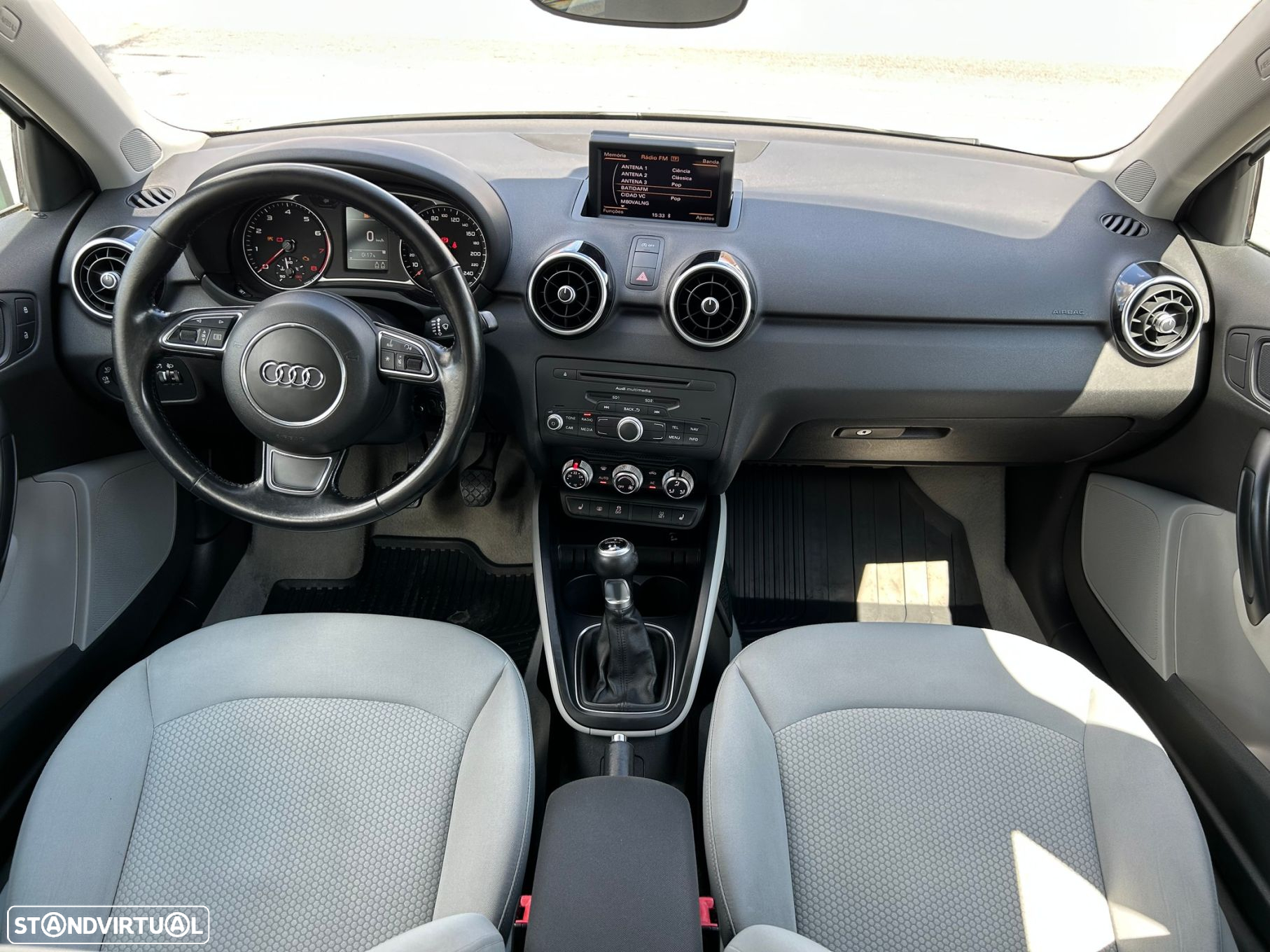 Audi A1 Sportback 1.2 TFSI Attraction - 24
