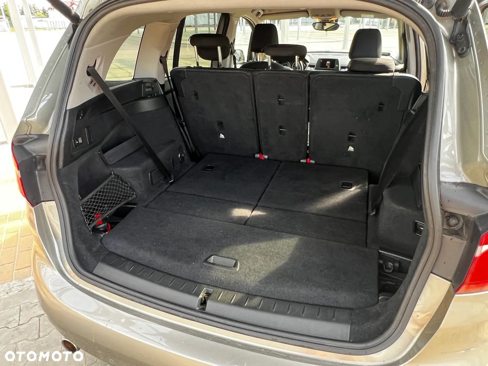 BMW Seria 2 218d Advantage - 19