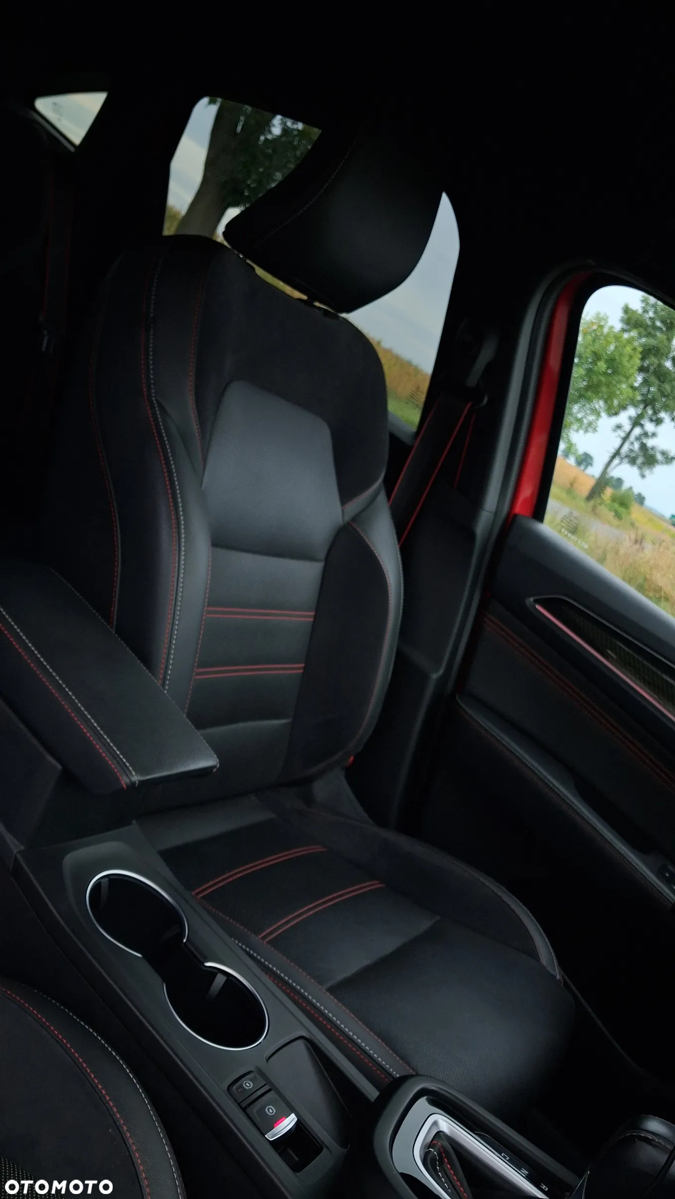 Renault Arkana TCe 140 EDC R.S LINE - 20
