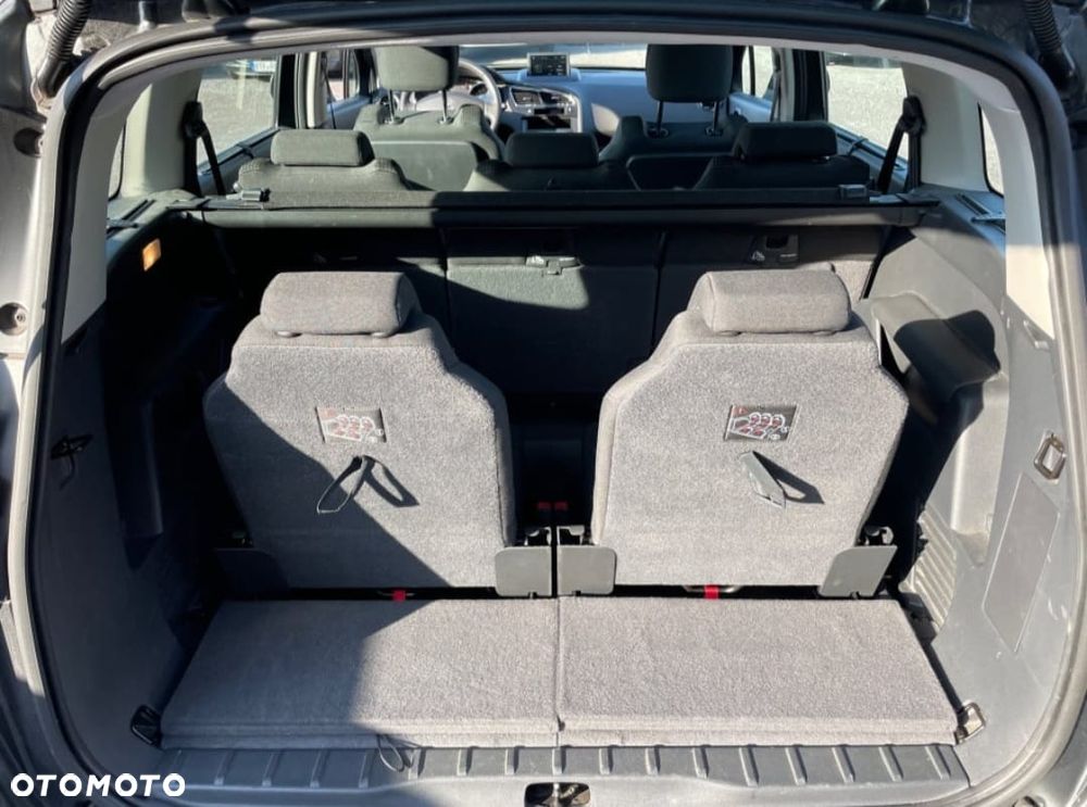 Peugeot 5008 2.0 HDi Allure 7os - 6