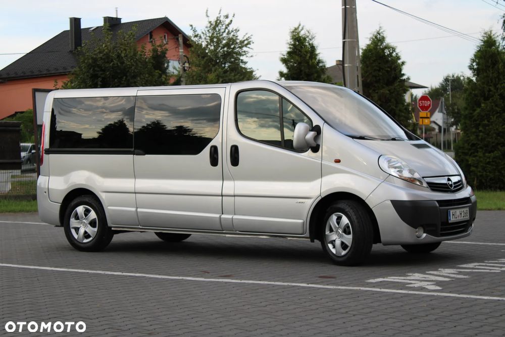 Opel Vivaro L2H1 DPF Design Edition - 11