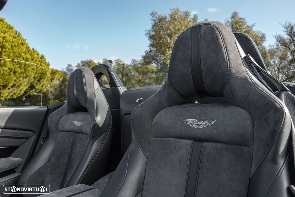 Aston Martin Vantage Roadster V8 F1 Edition - 30