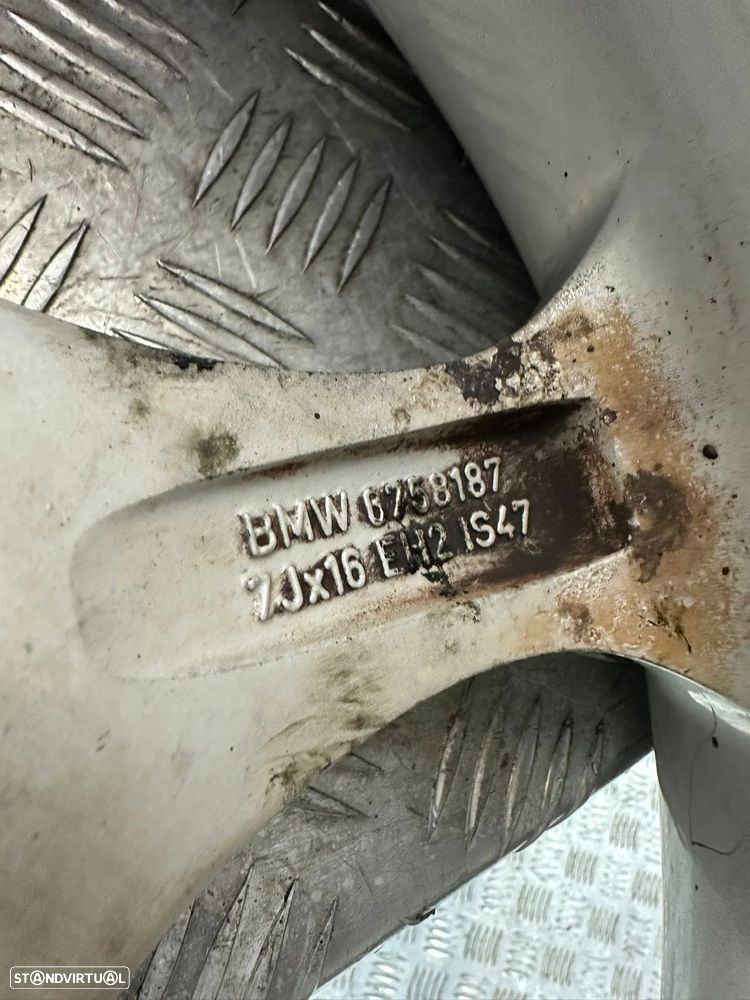 .Conjunto Jantes 16 Originais BMW Style 102 5x120 ET47 7J 6758187 2003 - 2008 - 7