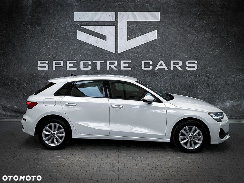 Audi A3 Sportback - 4