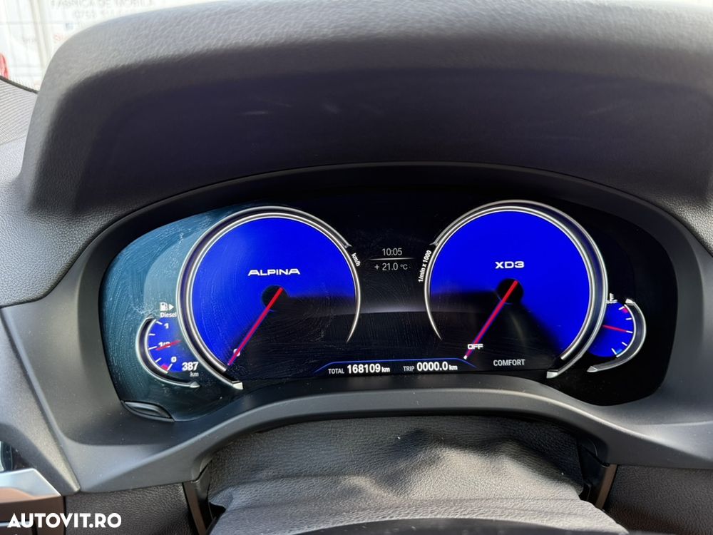 BMW X3 xDrive20d AT xLine - 8