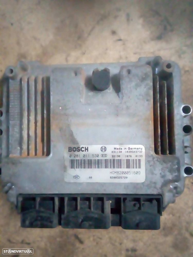 Centralina Do Motor Renault Trafic Ii Caixa (Fl) - 1