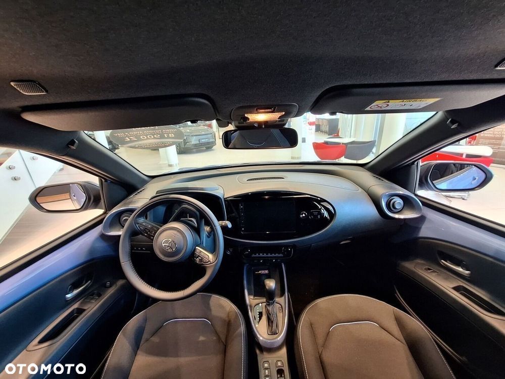 Toyota Aygo X Hybrid 1.5 Style e-CVT - 3
